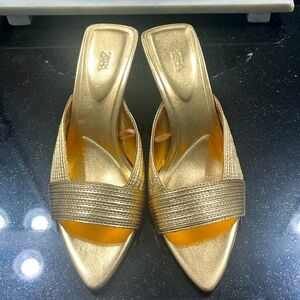 Zara Gold Slip-on Mules 37 6.5,7